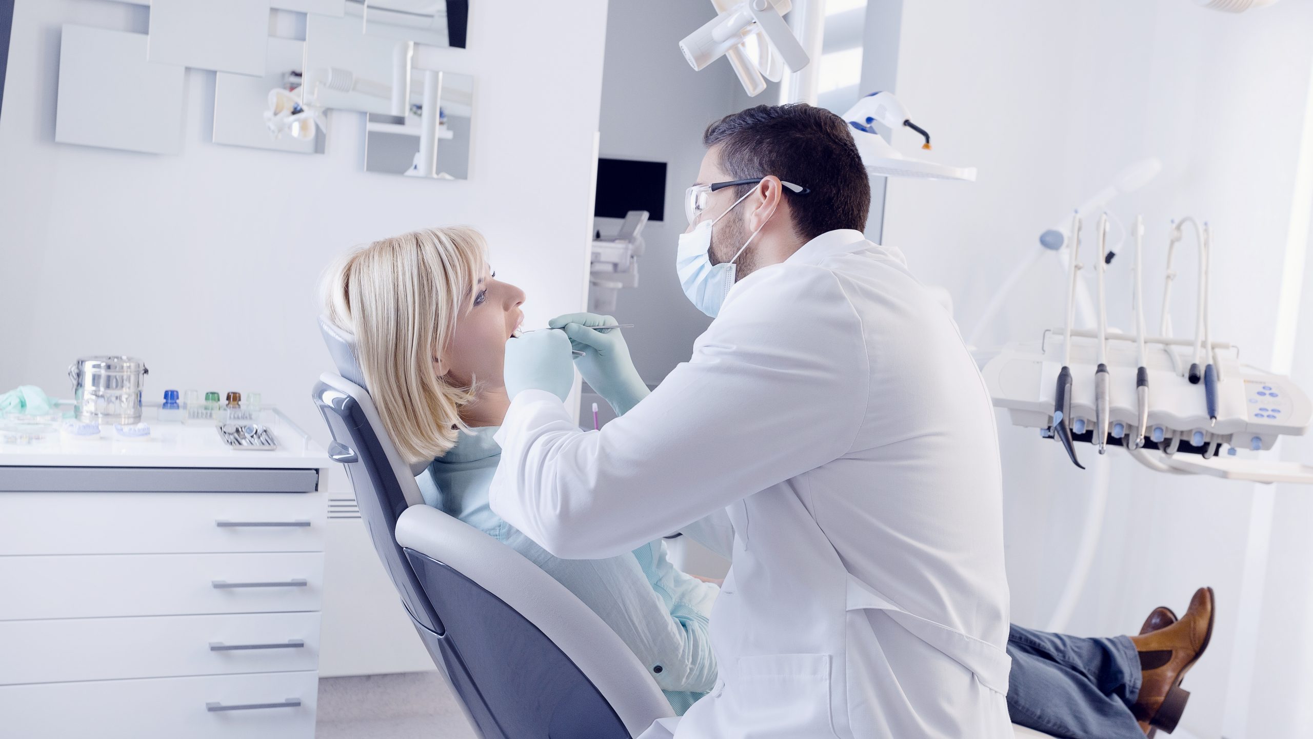 Dentist in Colton, OR